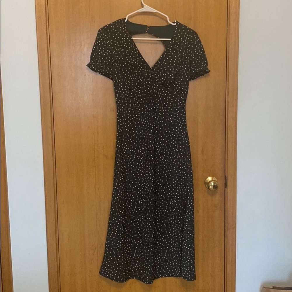 NWOT Lulus green dress